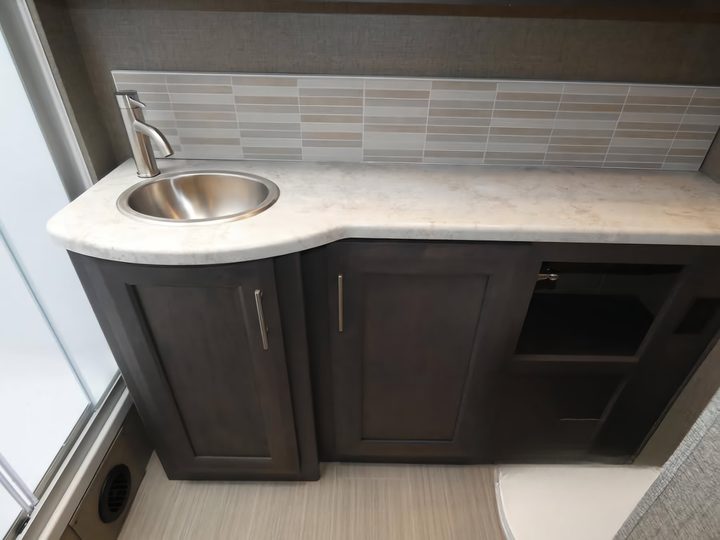 Bathroom sink